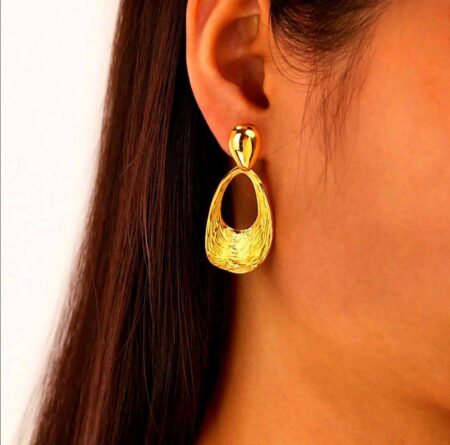 Oval Drop Earrings