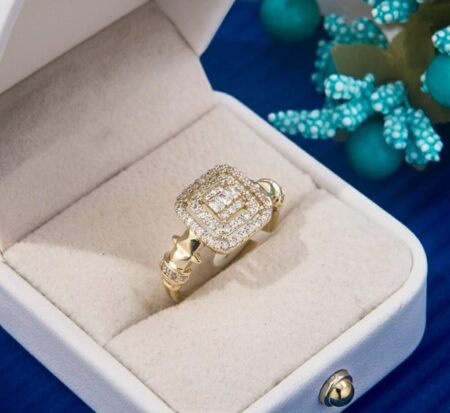 Square Halo Ring (Crystal)